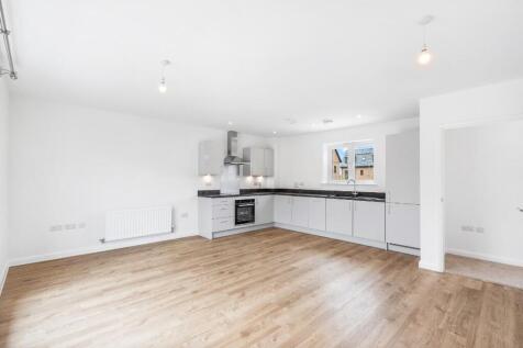 Waterslade Way, Houghton Regis, Central Bedfordshire photo 3