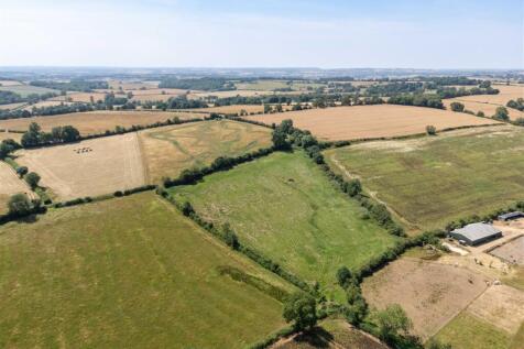 Land at Church Street, Byfield - Drone - 002.jpg