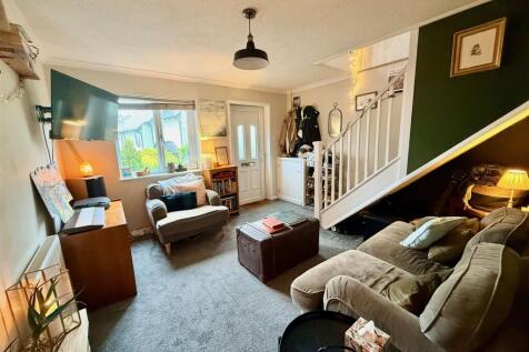 OPEN PLAN LIVING ROOM