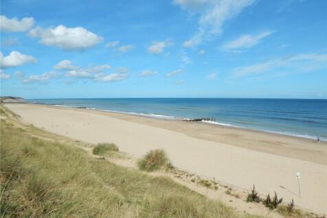 400m From Beach