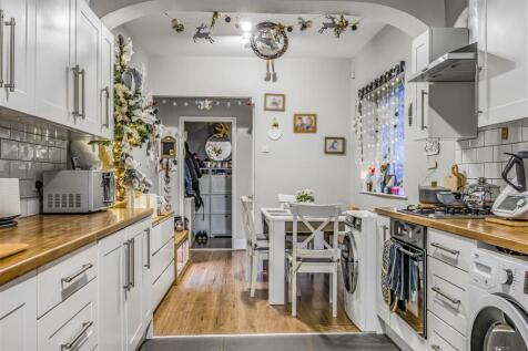 75 Monmouth Road, Portsmouth-PorticoMarketing-Sold