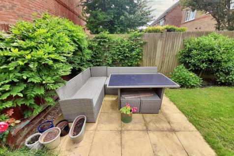 Rear garden new.jpg