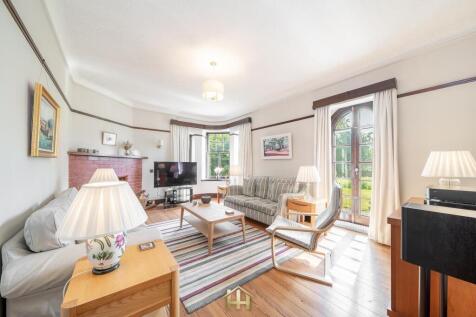 81 PARK ROAD BRECHIN 130825 EDIT (74 of 110).jpg