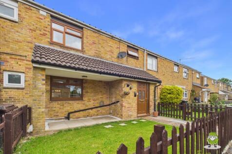 EweMove Estate Agents Basingstoke - Sibelius Close