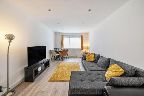 1300401-22-682f5b...