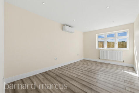 Clockhouse Lane, ASHFORD photo 4