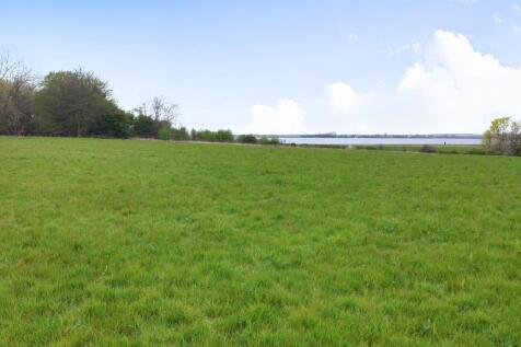 Field with View Towards Farmoor Reservoir