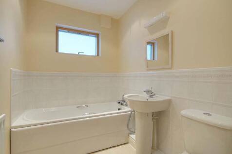 Bathroom.jpg