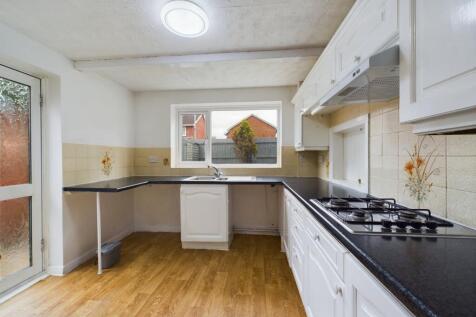 Barley Close, Hardwicke, Gloucester, Gloucestershire, GL2 photo 3