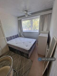 Upstairs Bedroom 2
