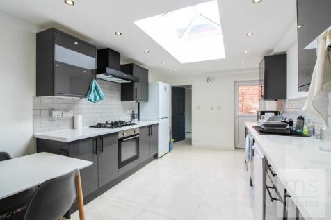 £135pppw Harley Street, Lenton, Nottingham photo 2