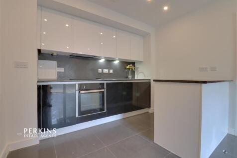 KITCHEN..jpg