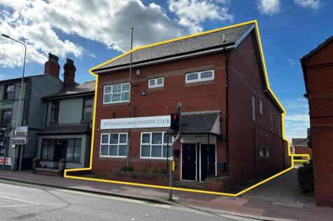 Leyland Social Club, 67-69 Towngate, Leyland, PR25 2LR