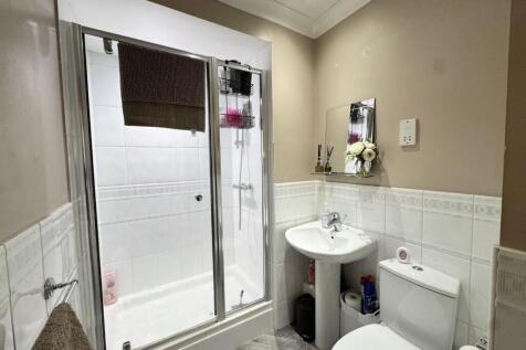 shower room.jpg