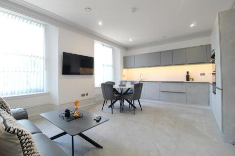 Lounge Kitchen