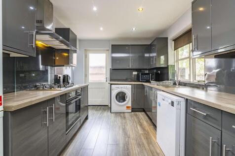 Hawton Crescent, Nottingham, NG8 photo 2