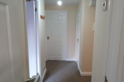 Hallway.jpg