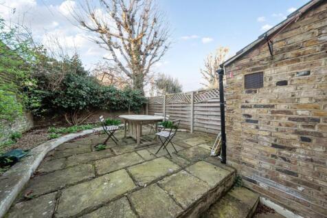 Mallinson Road, Battersea, London, SW11 photo 4