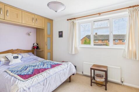 CAM02519G0-PR0326-STILL004