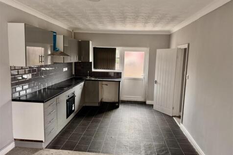 Kitchen .jpg