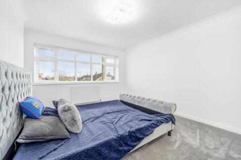 69 Cathedral Drive (Spalding)-22