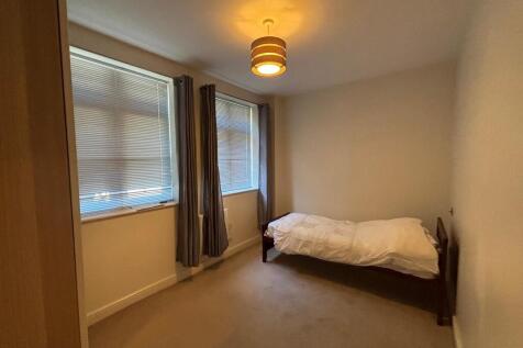 Bell Street, Reigate photo 5