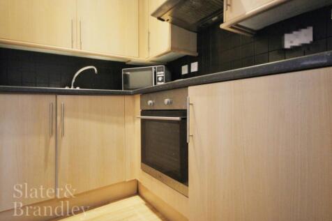 Flat 1, 3 Chestnut Grove, Nottingham, Nottinghamshire, NG3 photo 4
