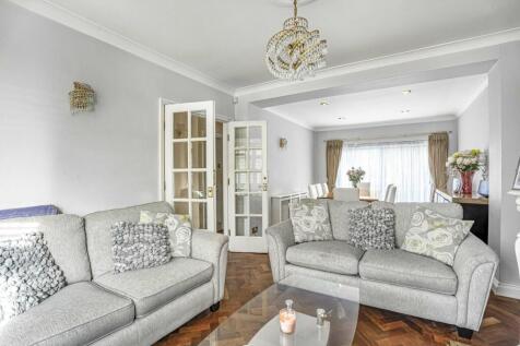 THROUGH LOUNGE