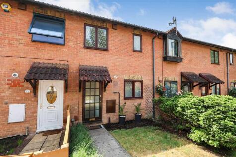 Slough, SL1 - property photo