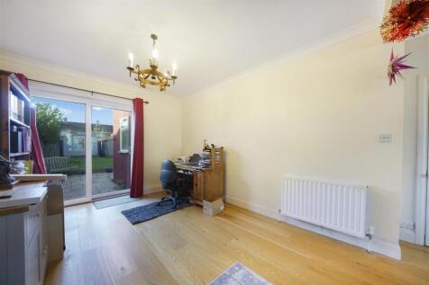 50 Blacklands Road - d45vr10bWwzgfjaOFf9f.jpg