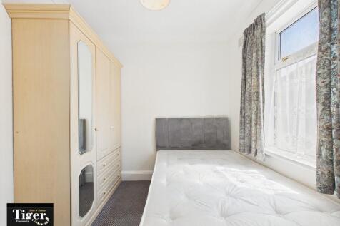 Holmfield Road, Blackpool photo 4