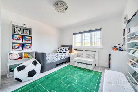 203b5543-c2a8-467...