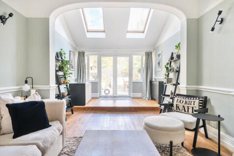 1330161-23-688799...