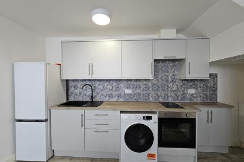 Woolwich Road, Woolwich Charlton  photo 5