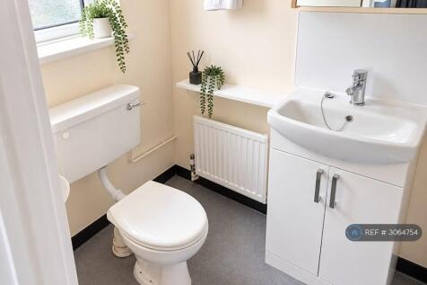 Room 12 Ensuite