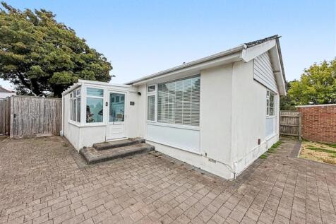 Three bedroom detached bungalow