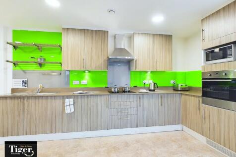 CAM03440G0-PR0215...