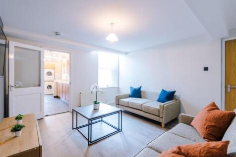 97CR - Living Area