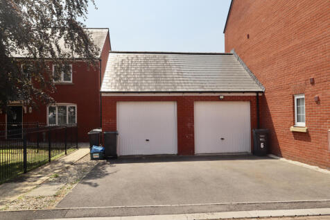 Garage (left hand side)