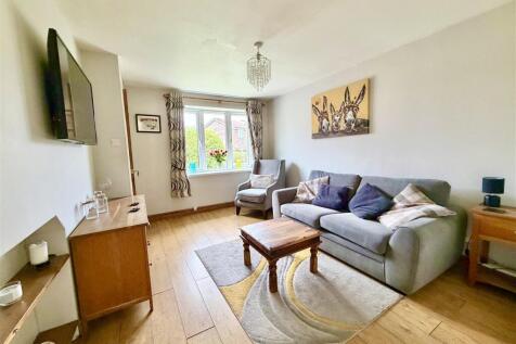 Walsham close-12.jpg