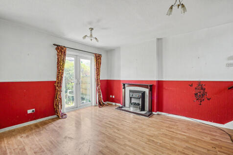 3 Woodgrange Close, Seedley Grange, Salford, M6 5PD