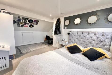 a044b397-df08-404...