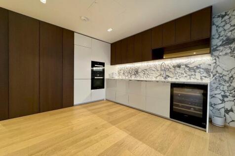 2 bed, 2 bath Flat in manchester - Photo 5