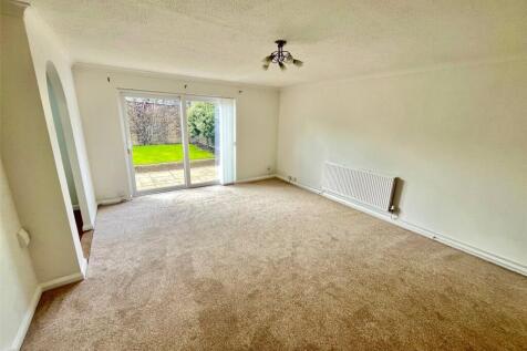 Westacre Drive, Norwich, Norfolk, NR6 photo 4