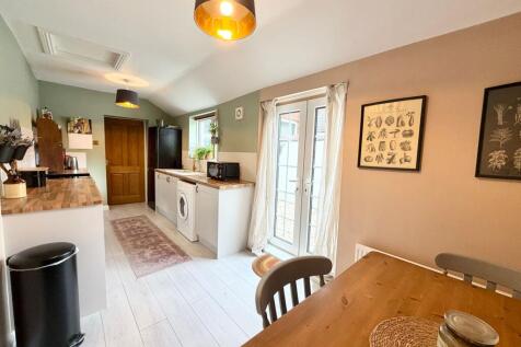 Kitchen diner