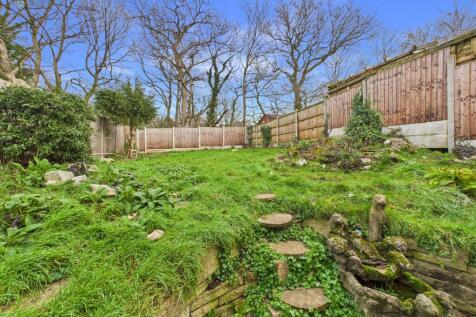 4 bed, 1 bath Semi-Detached in Birmingham - Photo 39