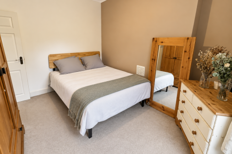 Furnished Room with Bills Included