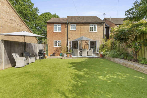14 Stapleton Close, SL7 1TZ (LOW RES)-15