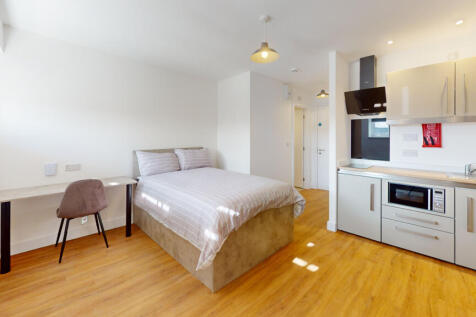 2 Lemyngton Street, Loughborough photo 4