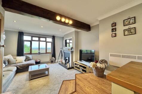 Split Level Diner to Lounge